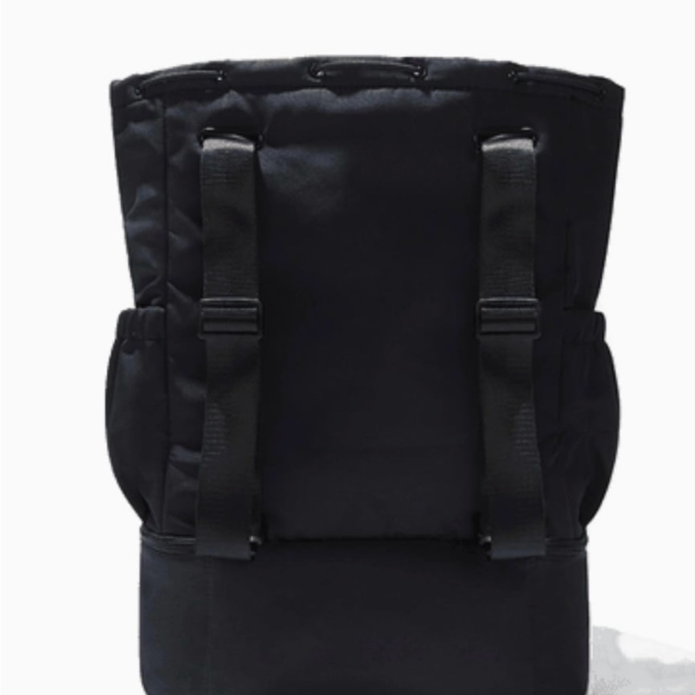 Beyond Yoga convertible gym bag Black - Picture 2 of 8